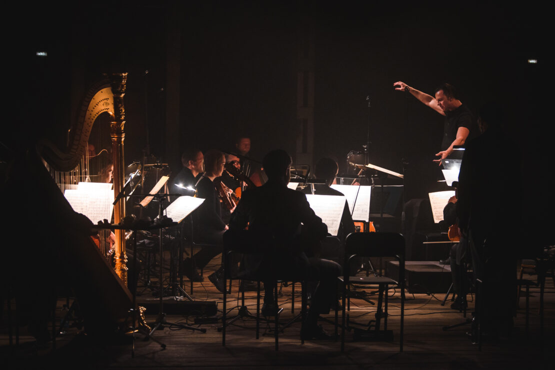 Cinema medley тинькофф арена. Синема мидли оркестра. Imperial orchestra спб. Тинькофф арена cinema orchestra medley. Тинькофф арена imperial orchestra.